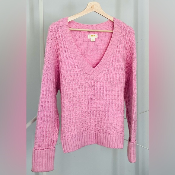 Anthropologie Sweaters - Anthropologie Pink Textured V-Neck Sweater